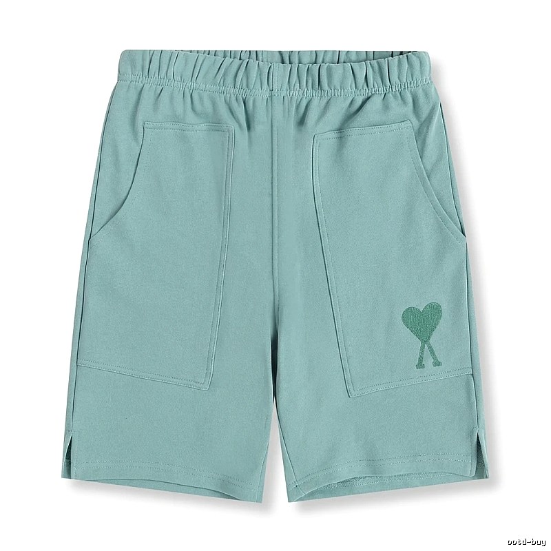 AMI Love Leisure Style Shorts
