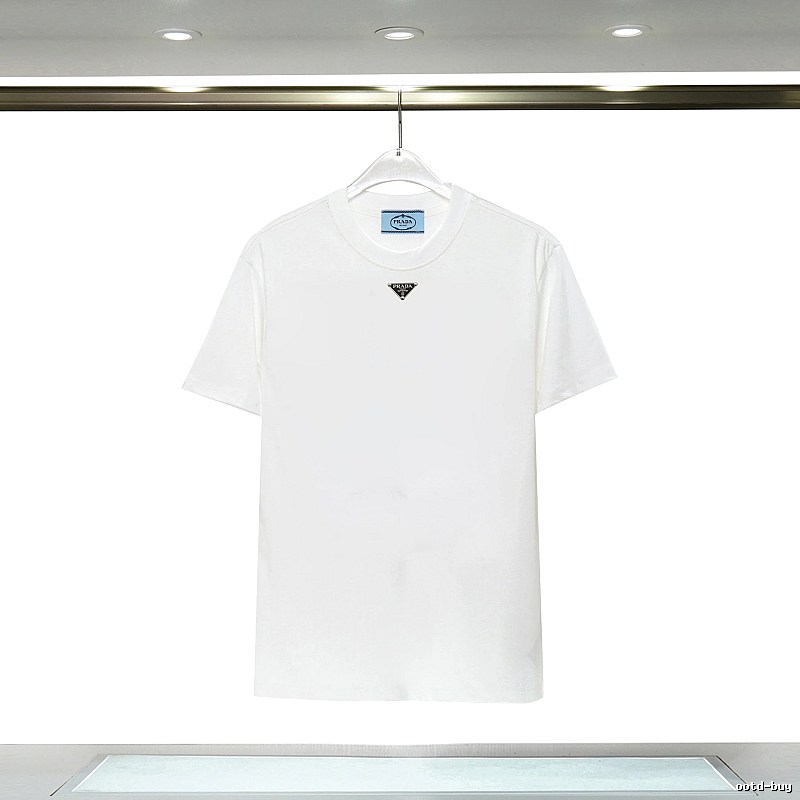 Amiri Compact Logo T-shirt Black Small AM for Smart Casual Looks
