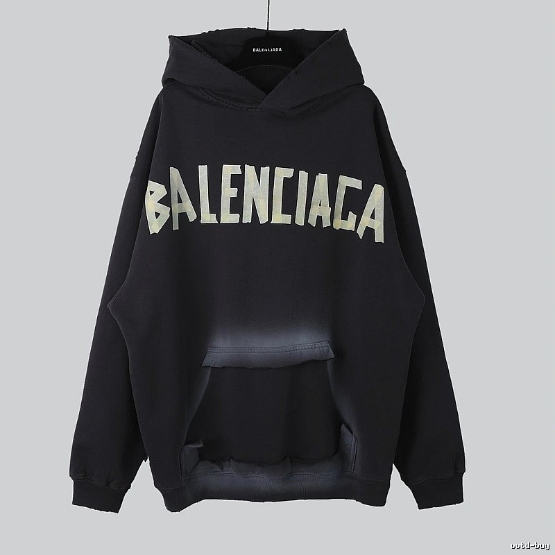 Balenciaga letter-style black sweatshirt