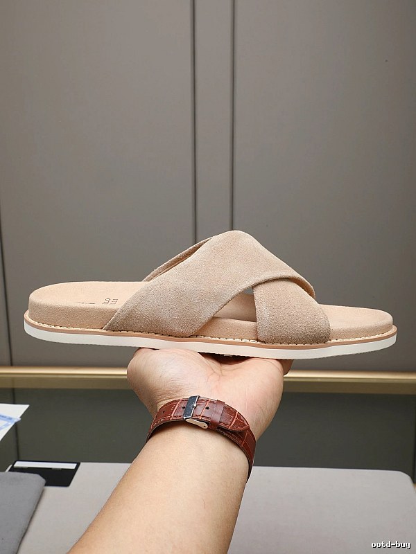 Brunello Cucinelli Casual Style Sand-colored Slide Sandals