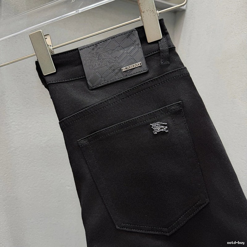 Burberry Logo Jeans - Tonal Knight Emblem And Branded Back Patch Style Edit