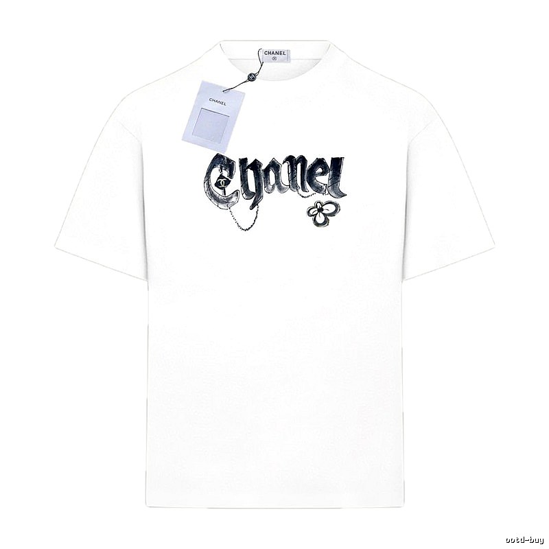 Chanel retro-style white T-shirt