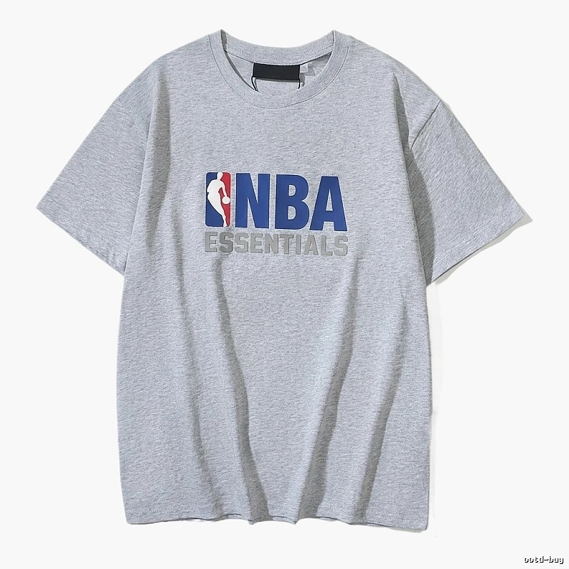 ESSENTIALS Sporty Grey T-shirt