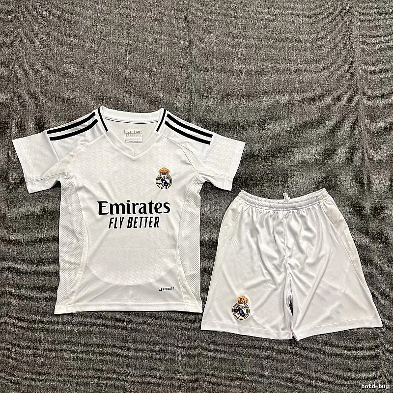 Germany Streetwear Soccer jersey set White Germany Football with Logo Accent