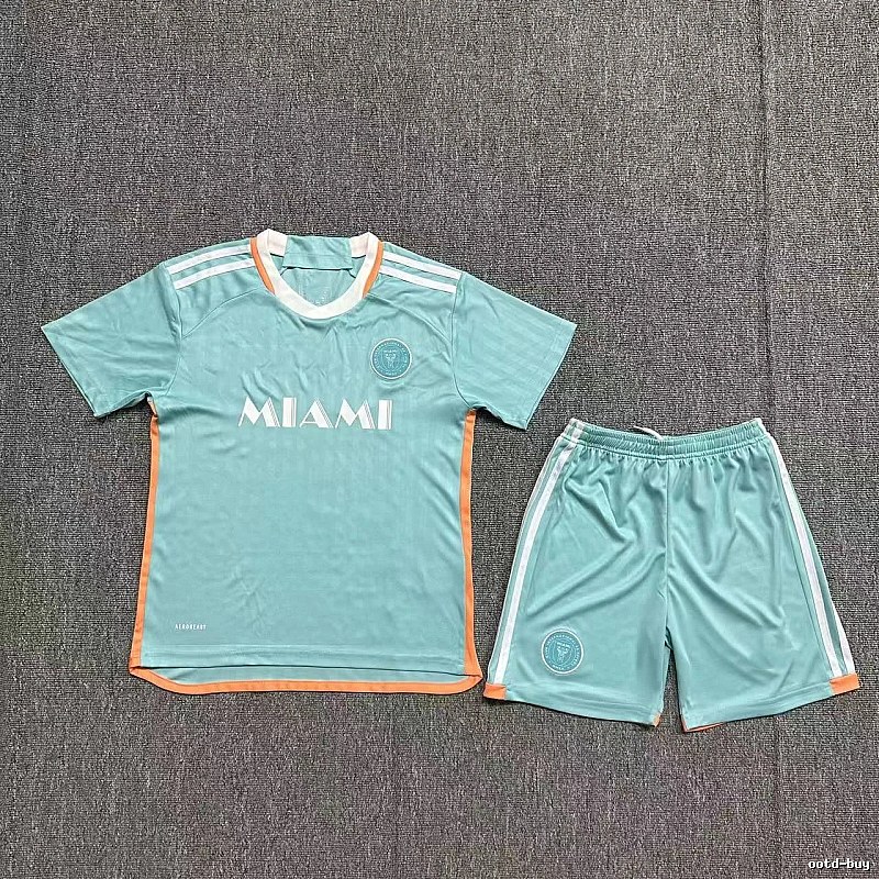 Inter Miami Travel Soccer jersey set Pink Football with Modern Look
