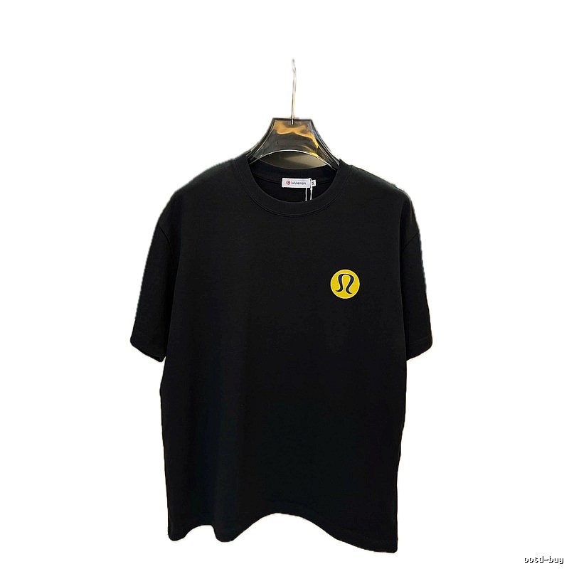 lululemon Printed Casual Style Black Short Sleeve T-Shirt
