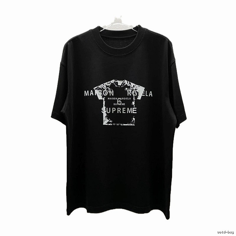 Maison Margiela Co-branded Street-style Black T-Shirt