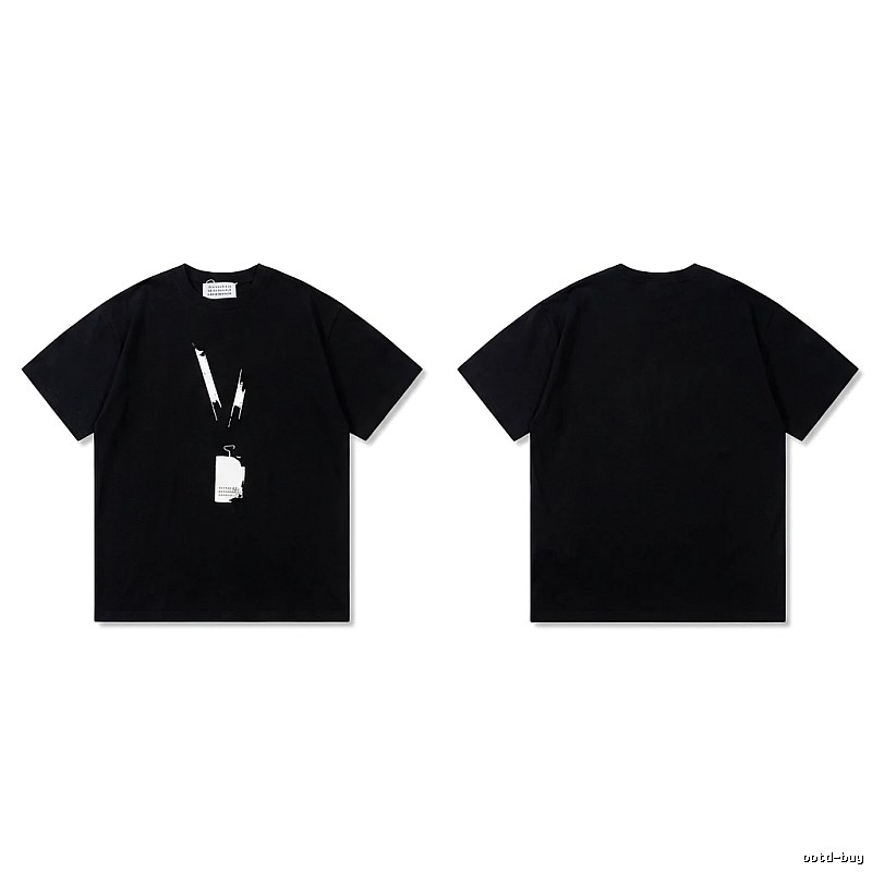 Maison Margiela minimalist black T-shirt