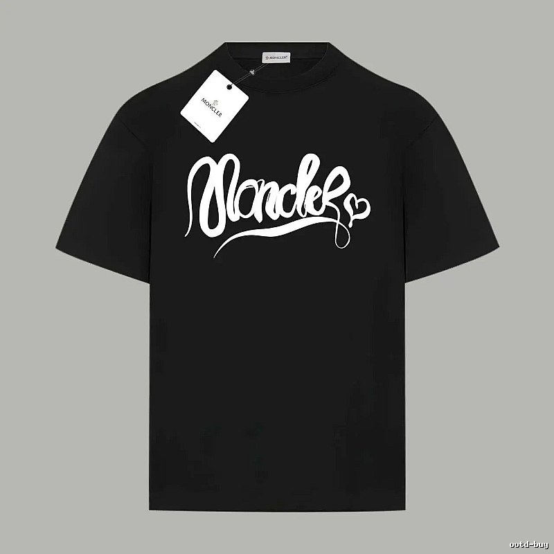 Moncler Love Trendy Black T-shirt