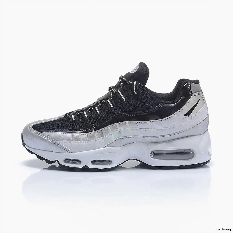 Nike Air Max 95 Black and White Retro Running Shoes