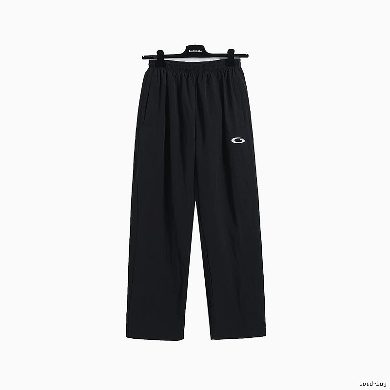 Oakley Streetwear Logo Track Pants - small oval emblem and smooth straight legs