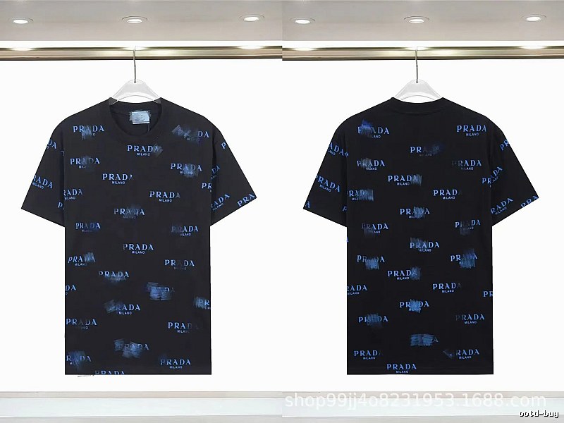 Prada All-over Printed Streetwear Style Black Short-sleeve T-shirt