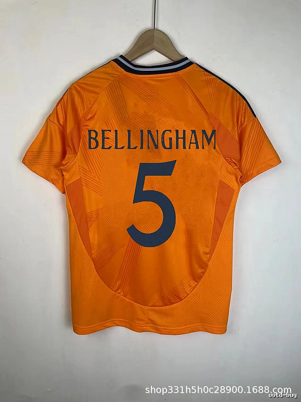 Real Madrid Summer Bellingham #5 soccer jersey White Real Madrid with Bold Graphic