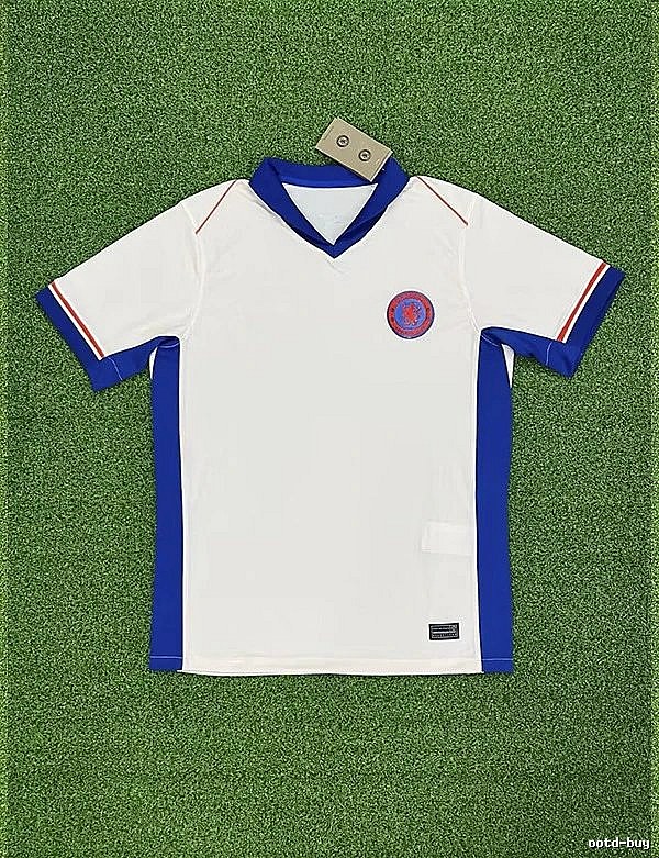 Real Madrid Summer Home soccer jersey White Real Madrid with Bold Graphic