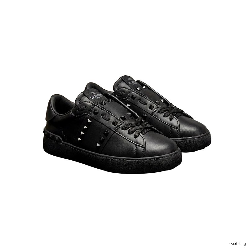 Valentino rivet trendy and cool style black shoes