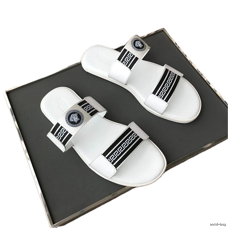 Versace Medusa Trendy Streetwear Style White Slides